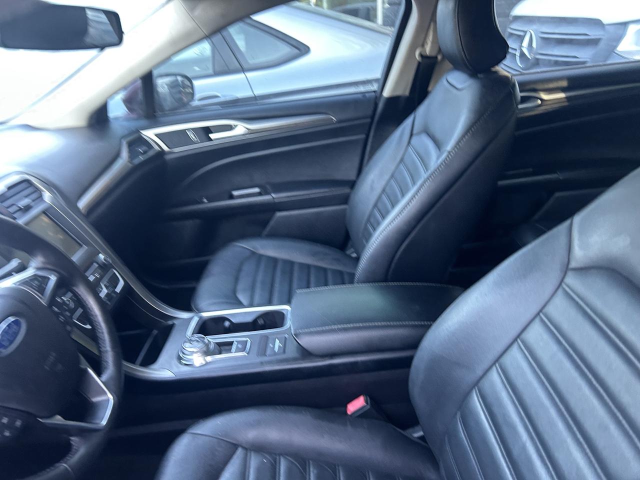 2018 Ford Fusion Energi SE FWD Photo