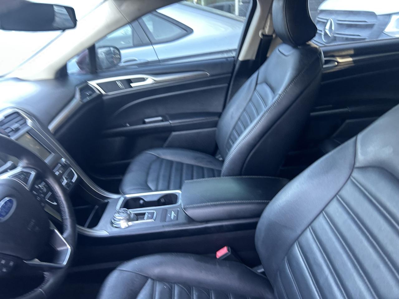 2018 Ford Fusion Energi SE FWD Photo