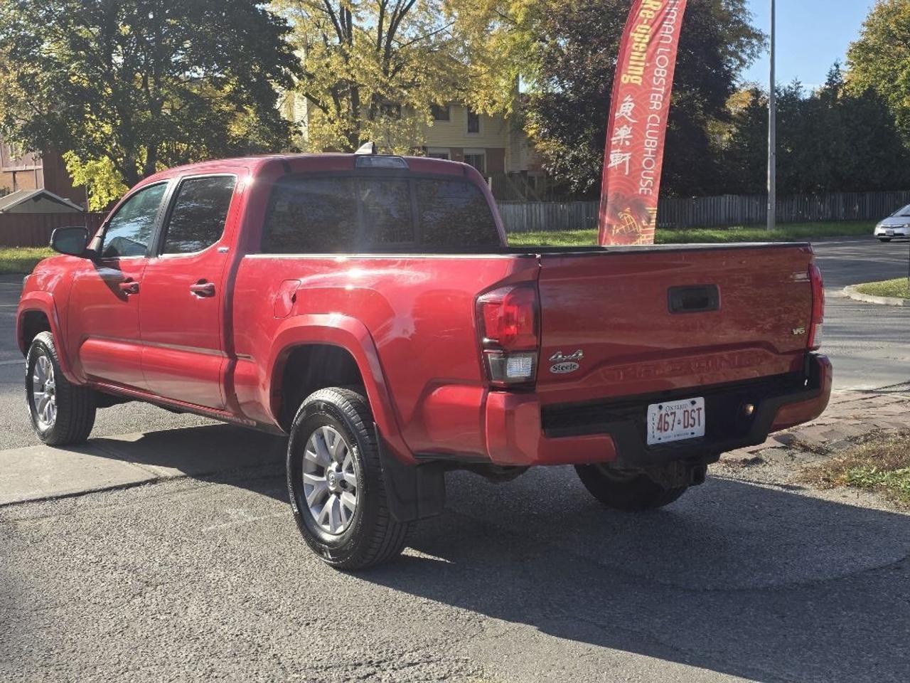 2019 Toyota Tacoma SR5 V6 4x4 DOUBLE Cab 6 ft. box 127.4 in. WB Autom Photo
