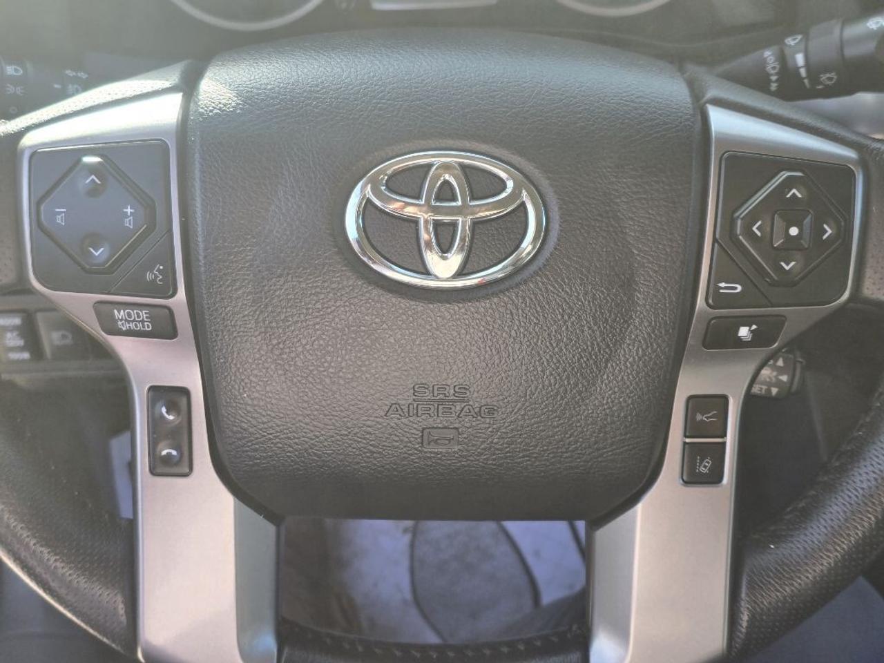 2019 Toyota Tacoma SR5 V6 4x4 DOUBLE Cab 6 ft. box 127.4 in. WB Autom Photo