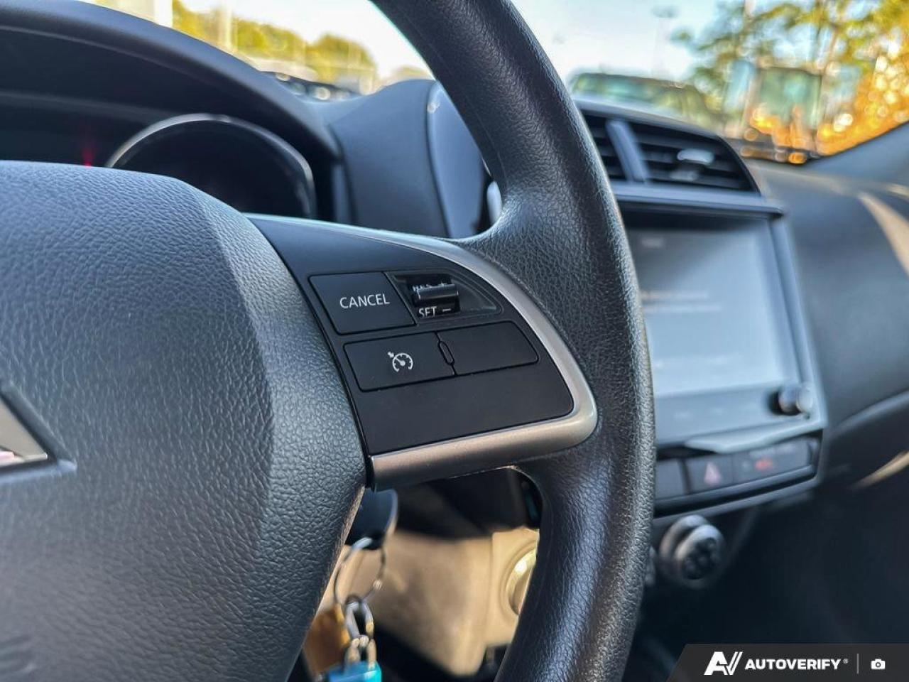 2023 Mitsubishi RVR ES Photo