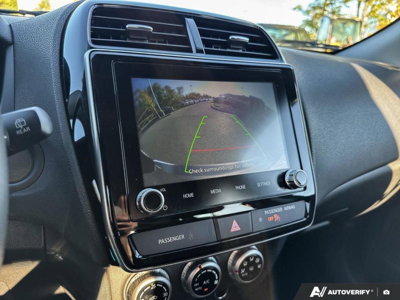 2023 Mitsubishi RVR ES Photo