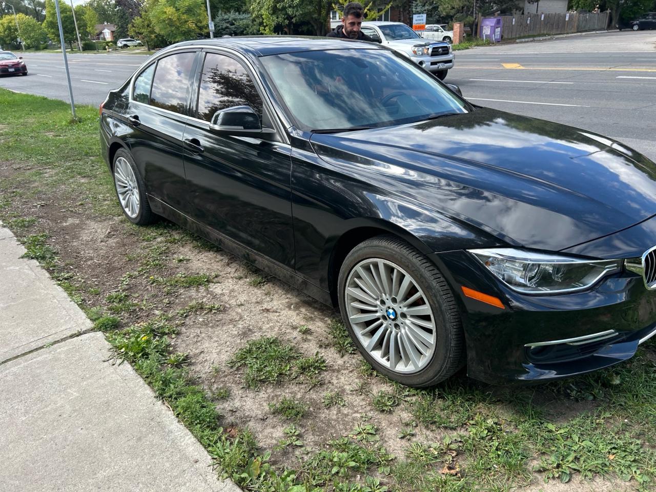 2014 BMW 3 Series 4dr Sdn 328i xDrive AWD Photo