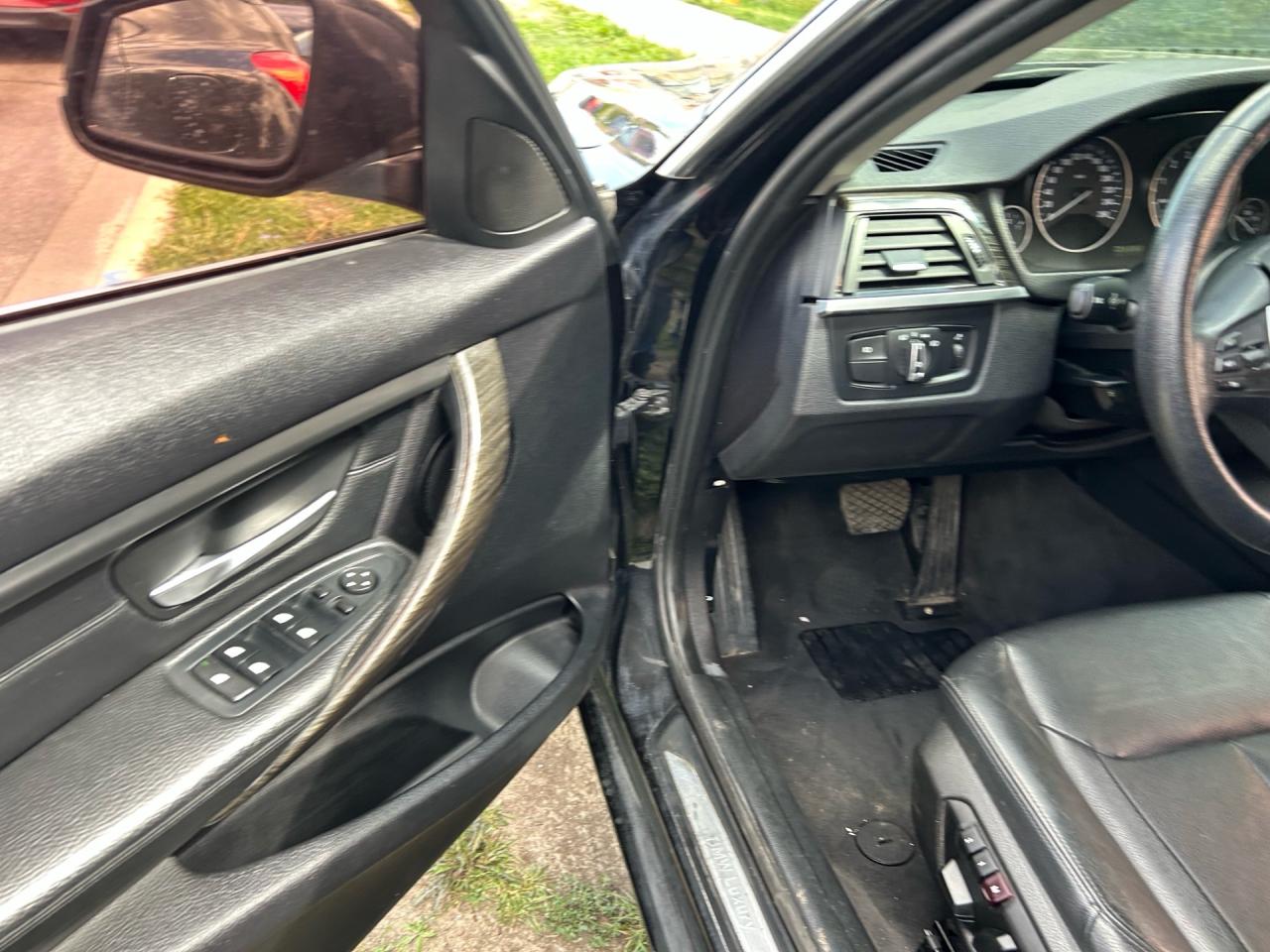 2014 BMW 3 Series 4dr Sdn 328i xDrive AWD Photo