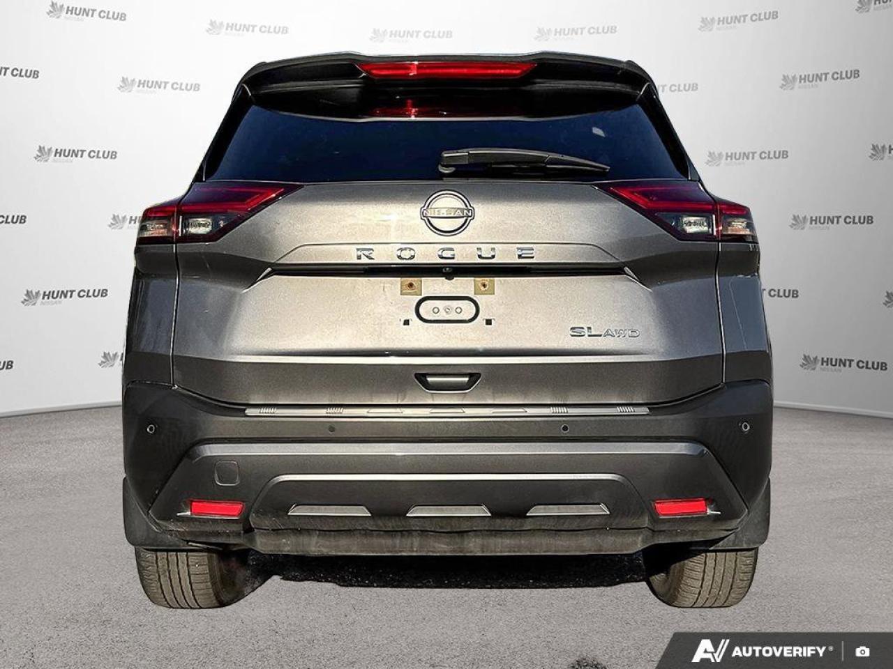2023 Nissan Rogue SL Photo
