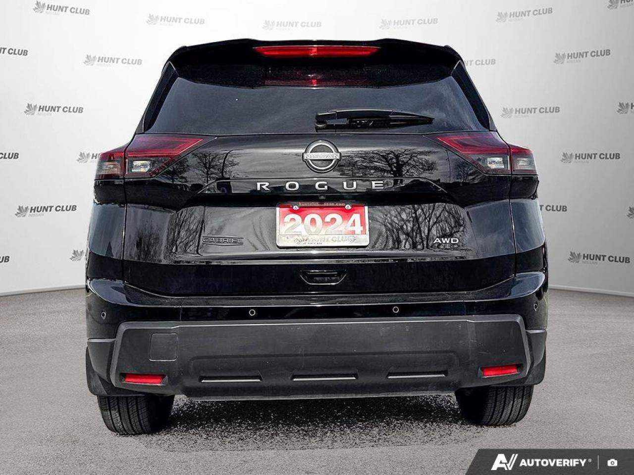 2024 Nissan Rogue S Photo