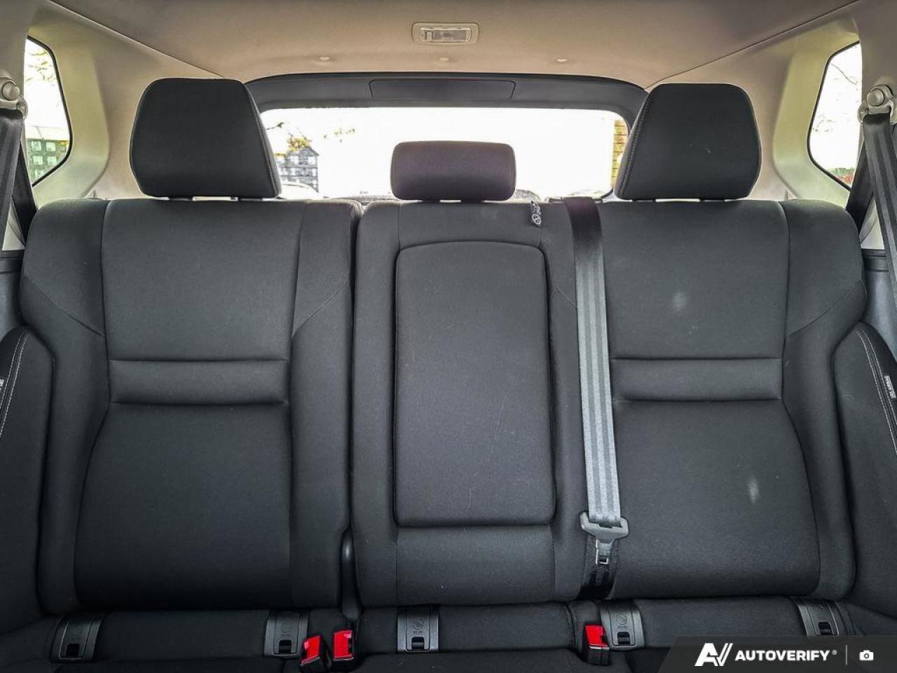 2024 Nissan Rogue S Photo