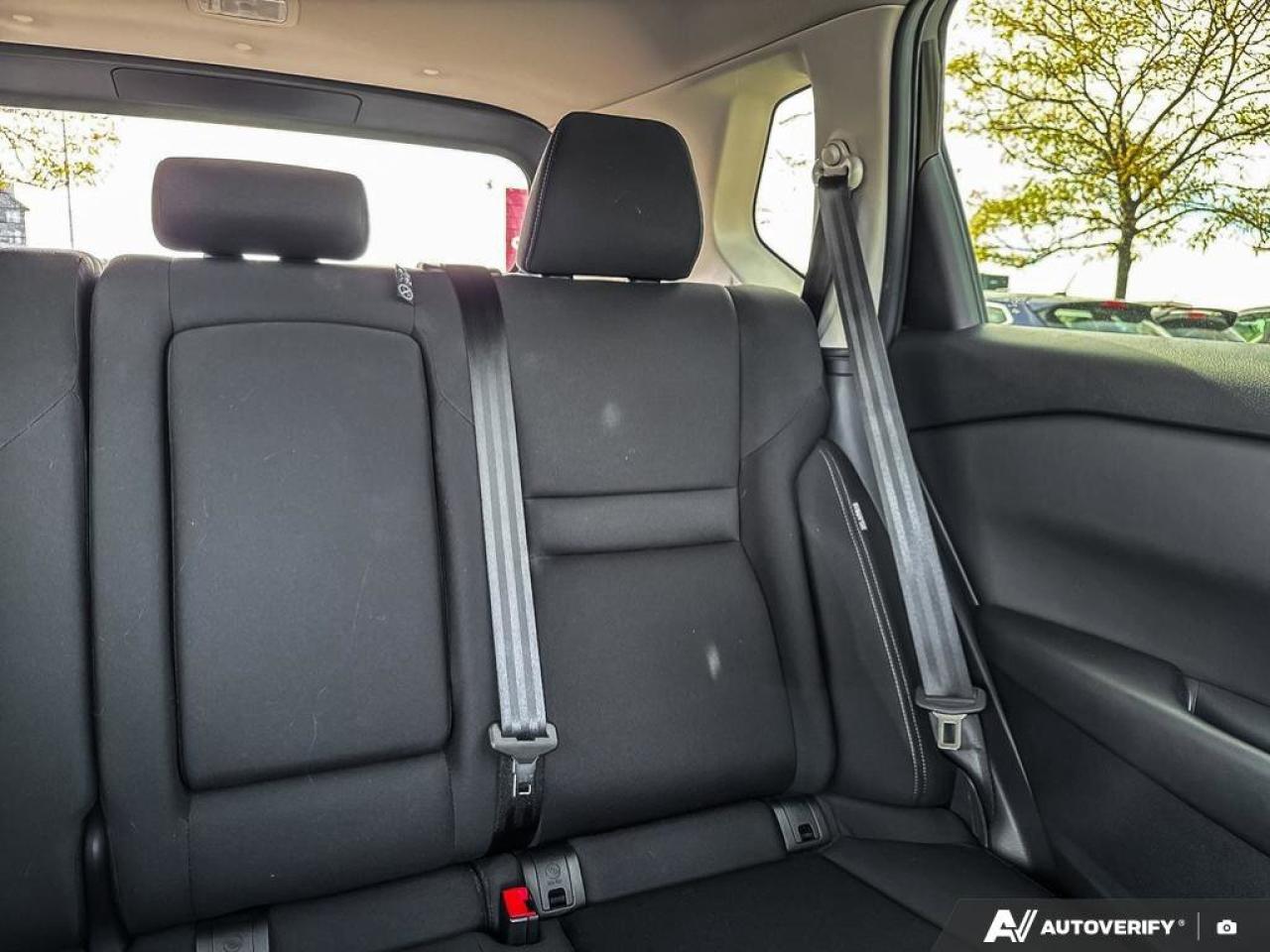 2024 Nissan Rogue S Photo