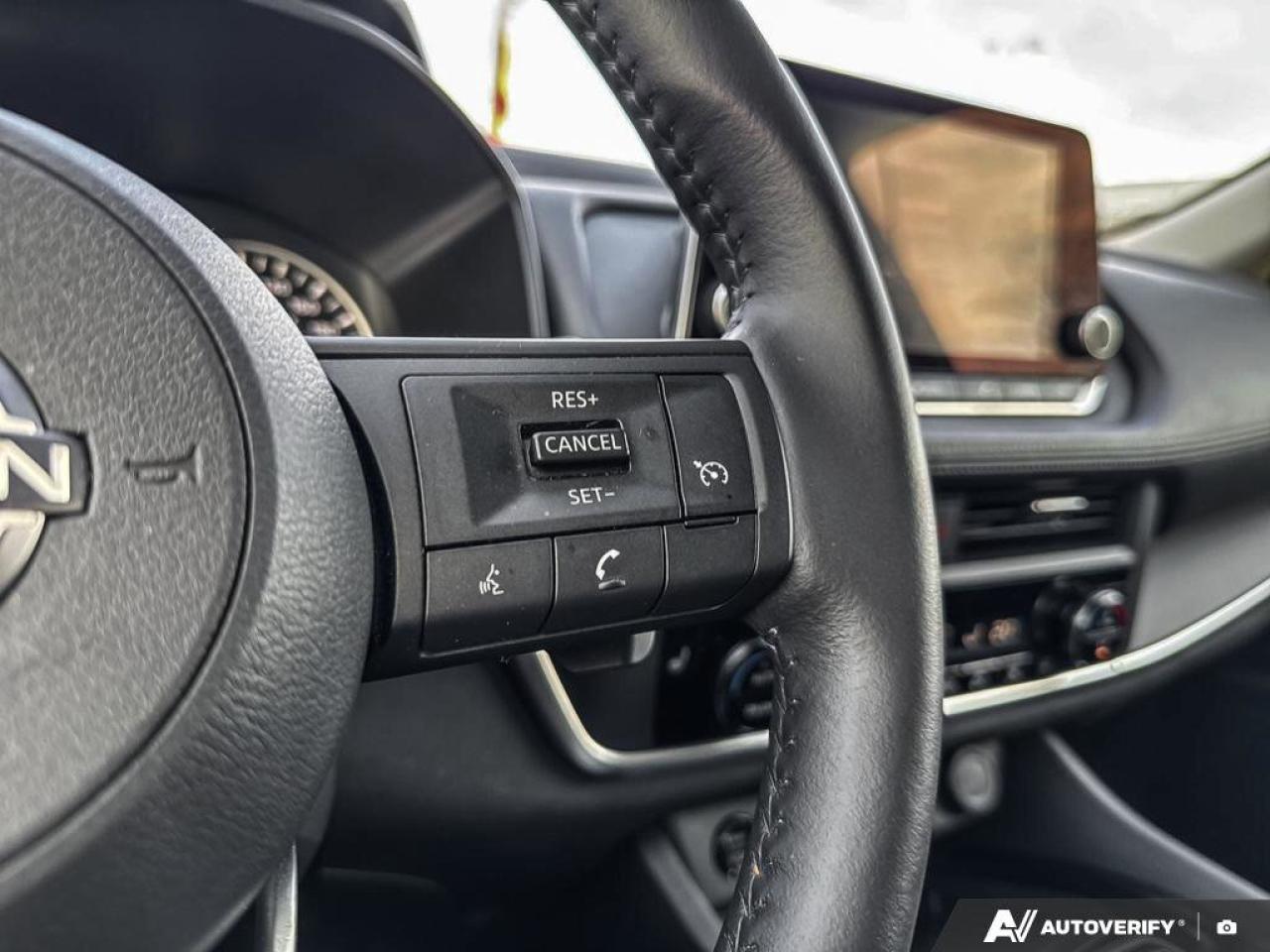 2024 Nissan Rogue S Photo