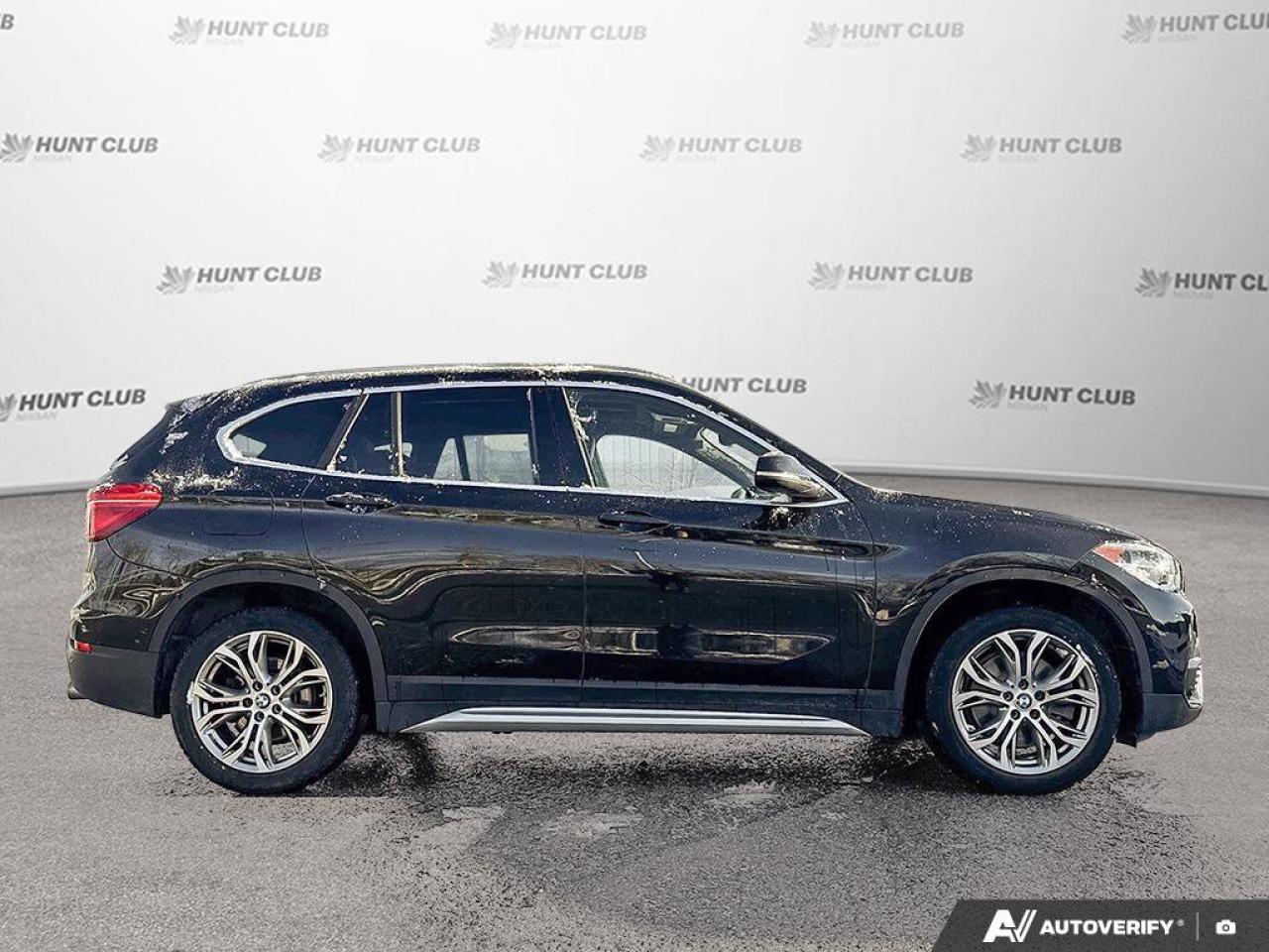 2019 BMW X1 xDrive28i Photo