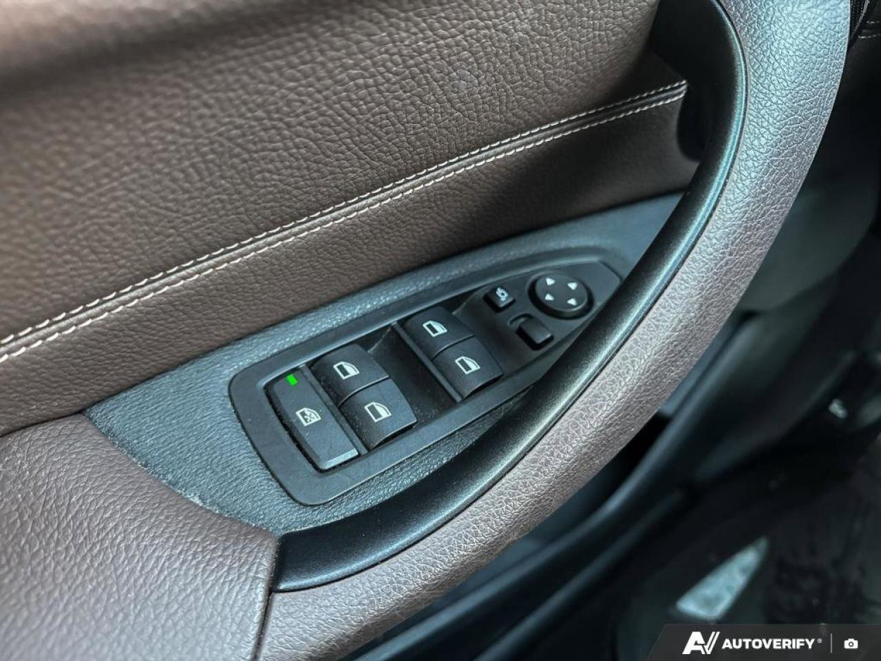 2019 BMW X1 xDrive28i Photo