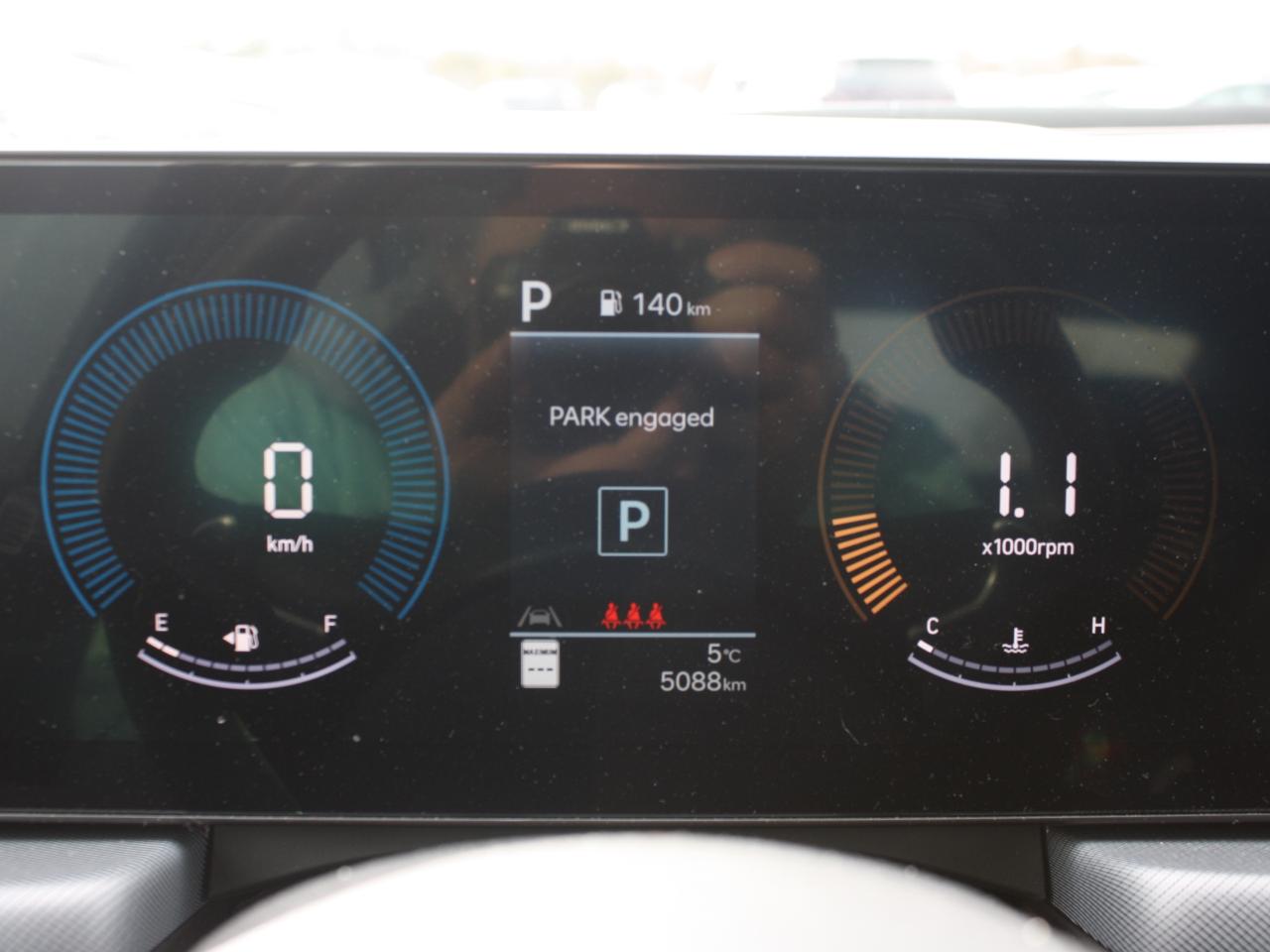 2025 Hyundai Sonata Preferred-Trend Demo/Bose Audio / Nav / Win Tires Photo