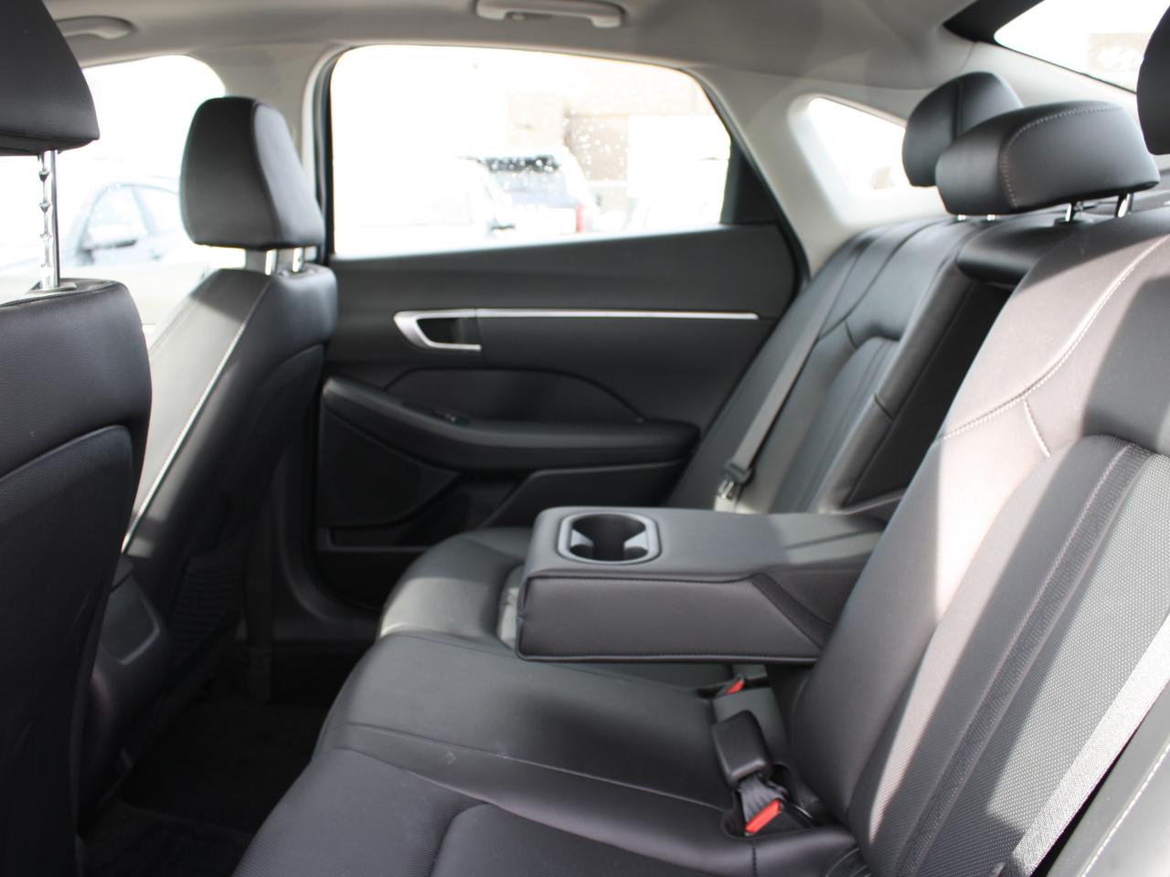 2025 Hyundai Sonata Preferred-Trend Demo/Bose Audio / Nav / Win Tires Photo