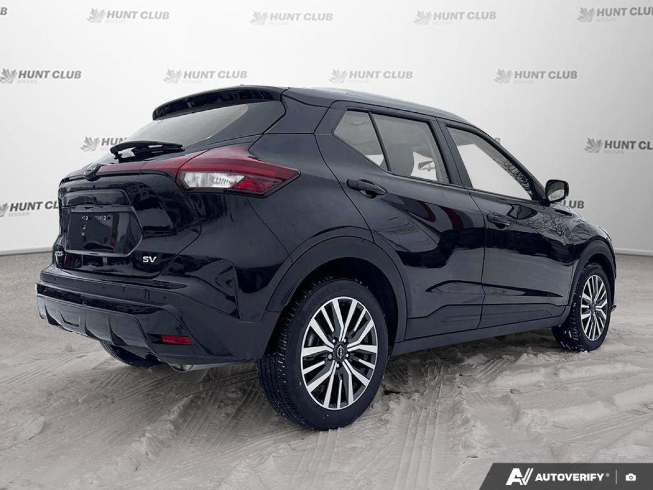 2024 Nissan Kicks SV Photo