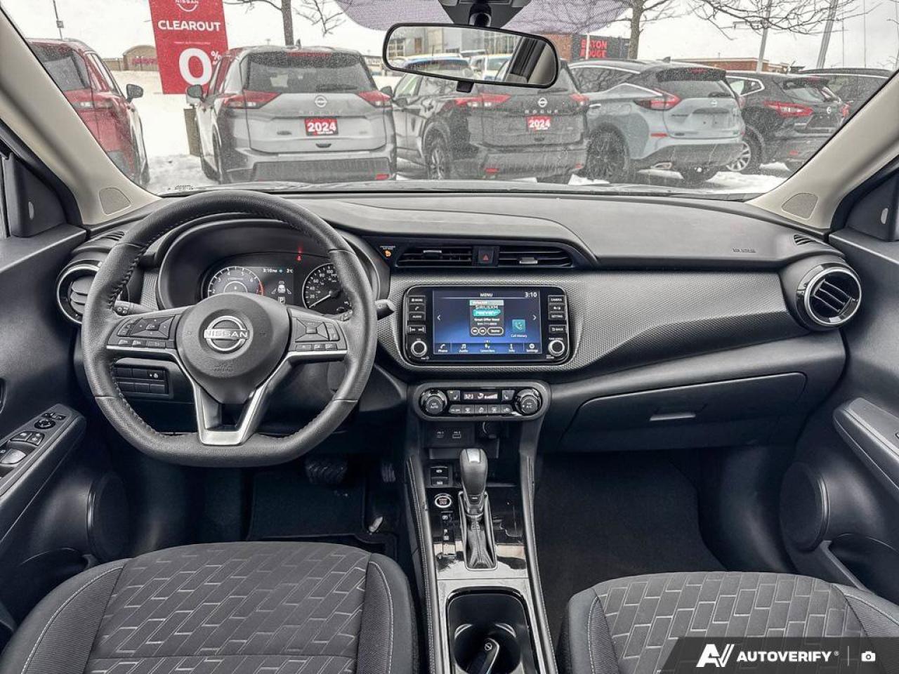 2024 Nissan Kicks SV Photo