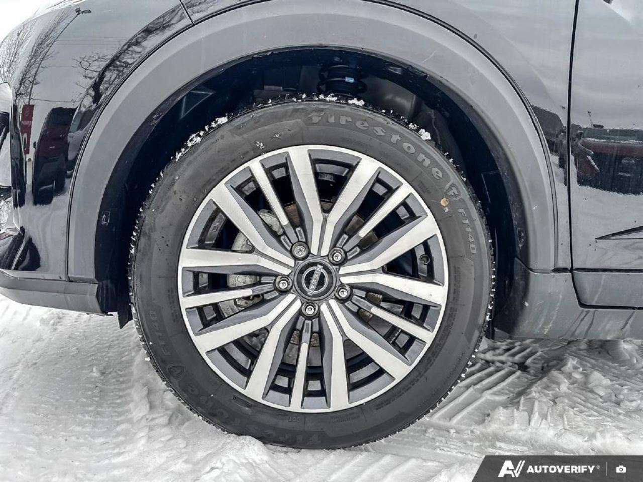 2024 Nissan Kicks SV Photo