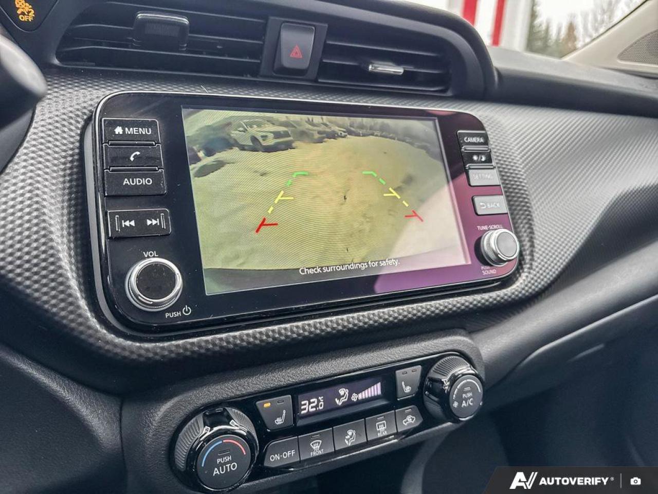 2024 Nissan Kicks SV Photo