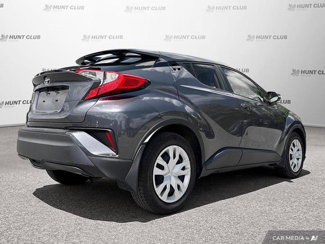 2022 Toyota C-HR  Photo