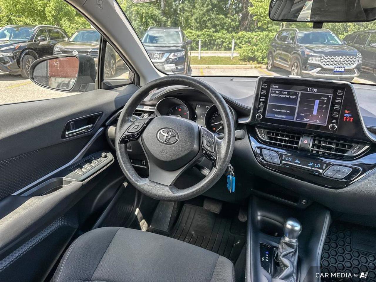 2022 Toyota C-HR  Photo