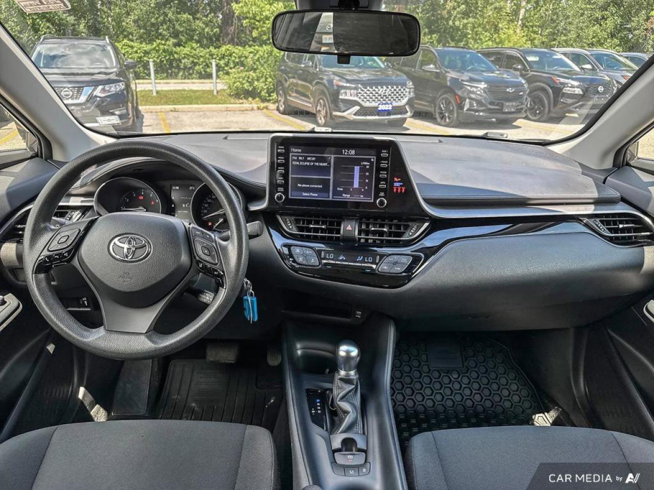 2022 Toyota C-HR  Photo