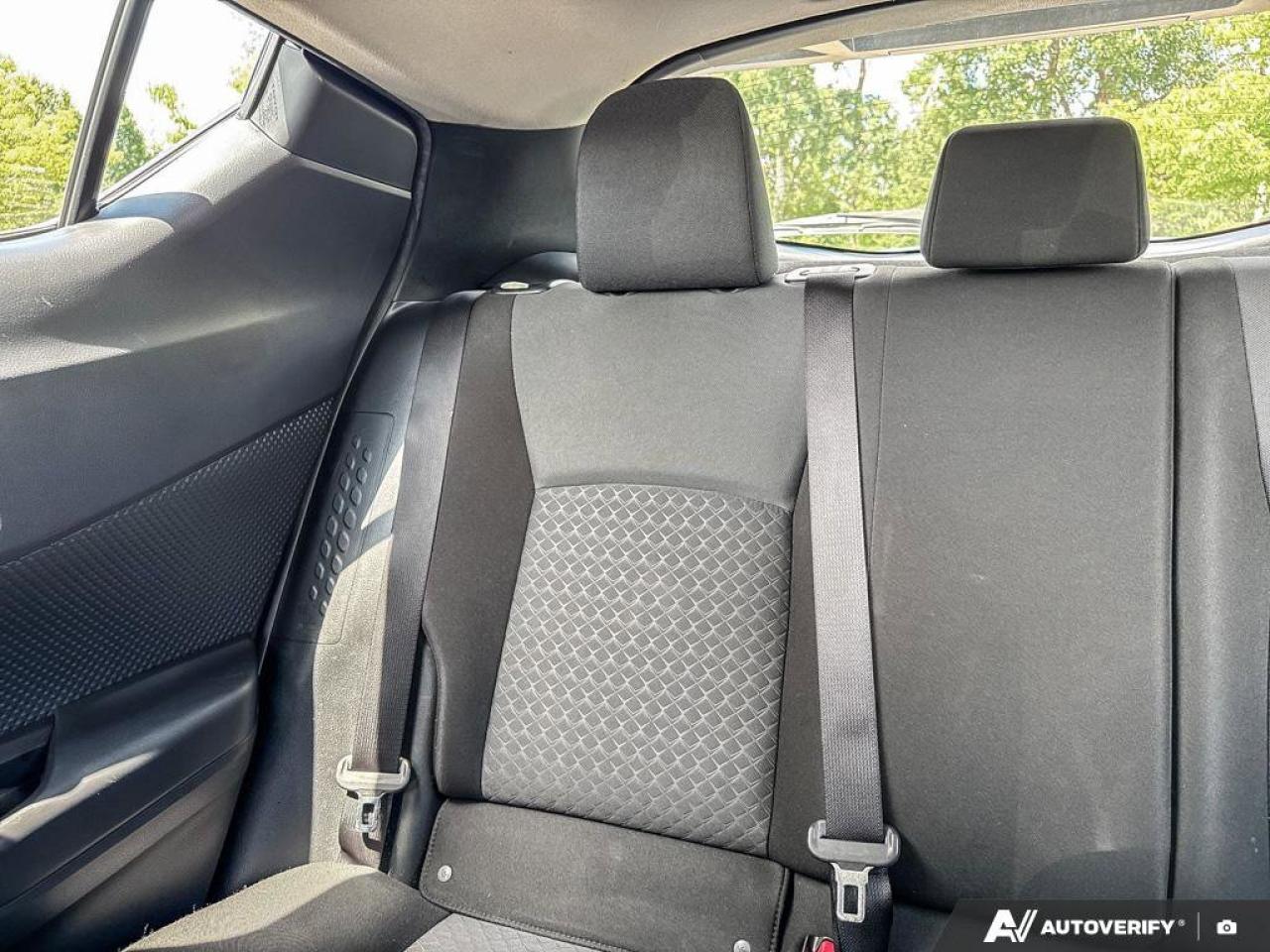 2022 Toyota C-HR  Photo