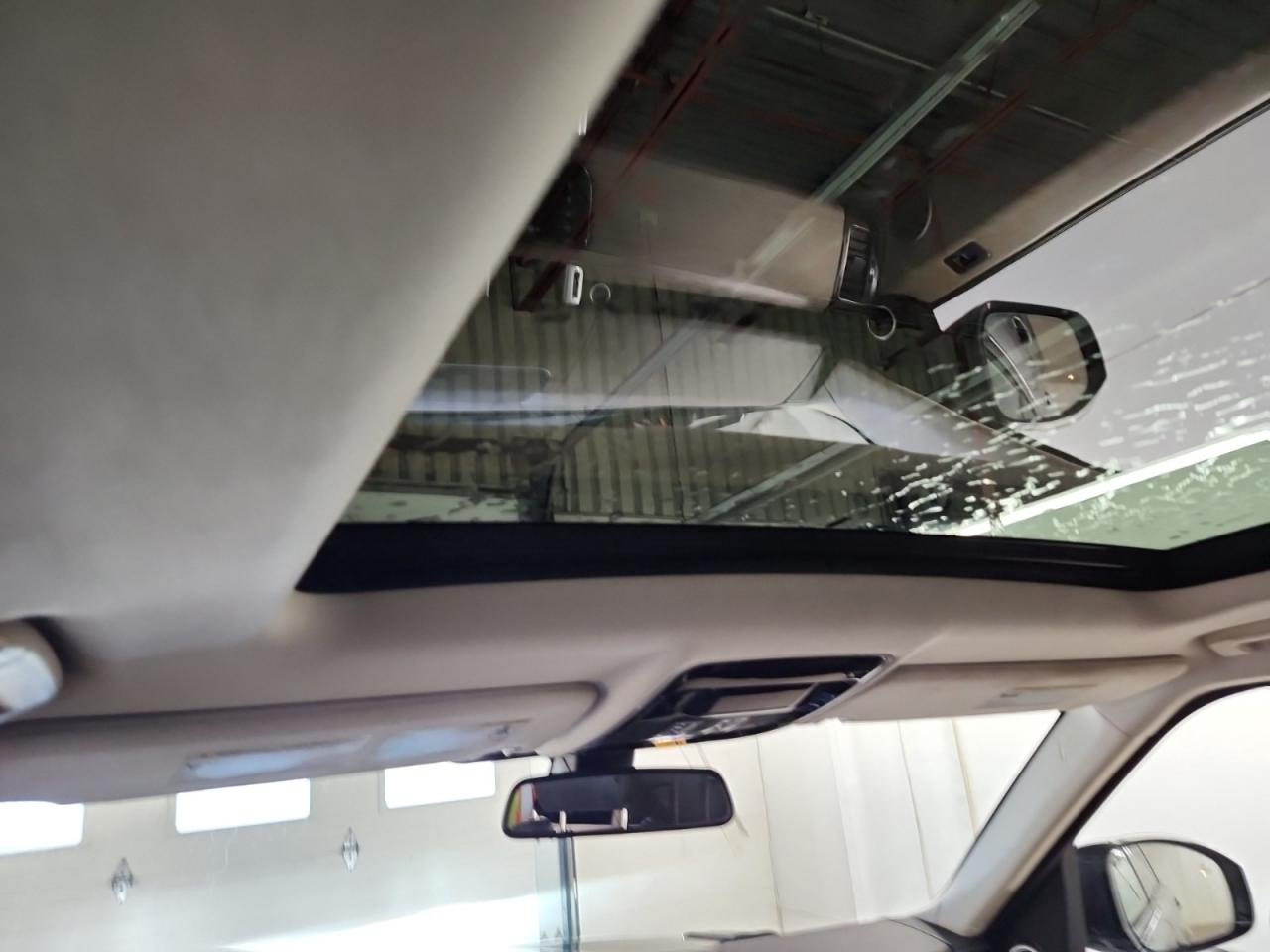 2016 Land Rover Range Rover Sport 4WD 4dr Td6 HSE Photo