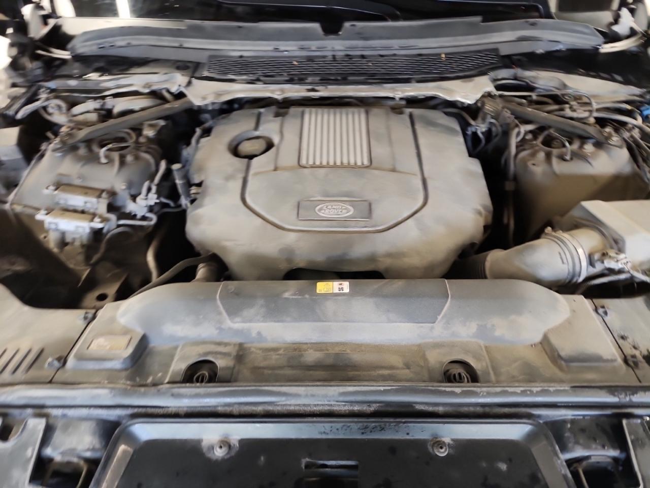 2016 Land Rover Range Rover Sport 4WD 4dr Td6 HSE Photo