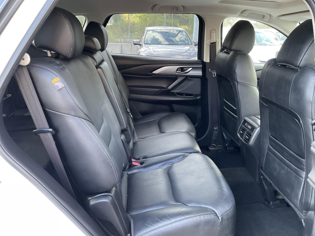 2016 Mazda CX-9 GS-L AWD - LTHR! 7 PASS! BACK-UP CAM! BSM! Photo