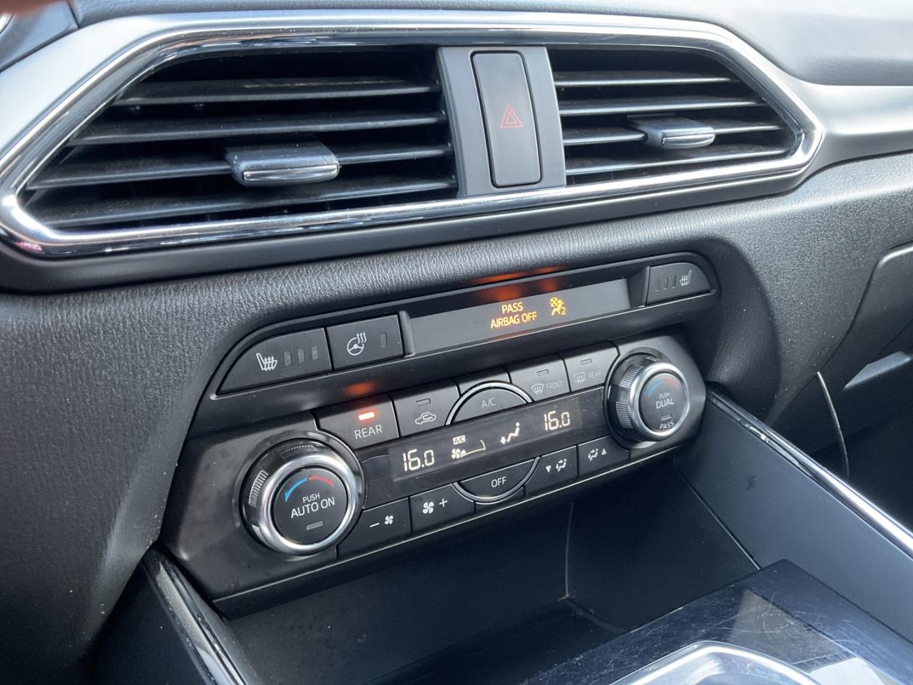 2016 Mazda CX-9 GS-L AWD - LTHR! 7 PASS! BACK-UP CAM! BSM! Photo