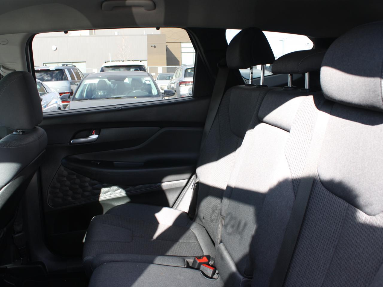 2023 Hyundai Santa Fe Preferred AWD / Heated Seats / Blind Spot / Camera Photo