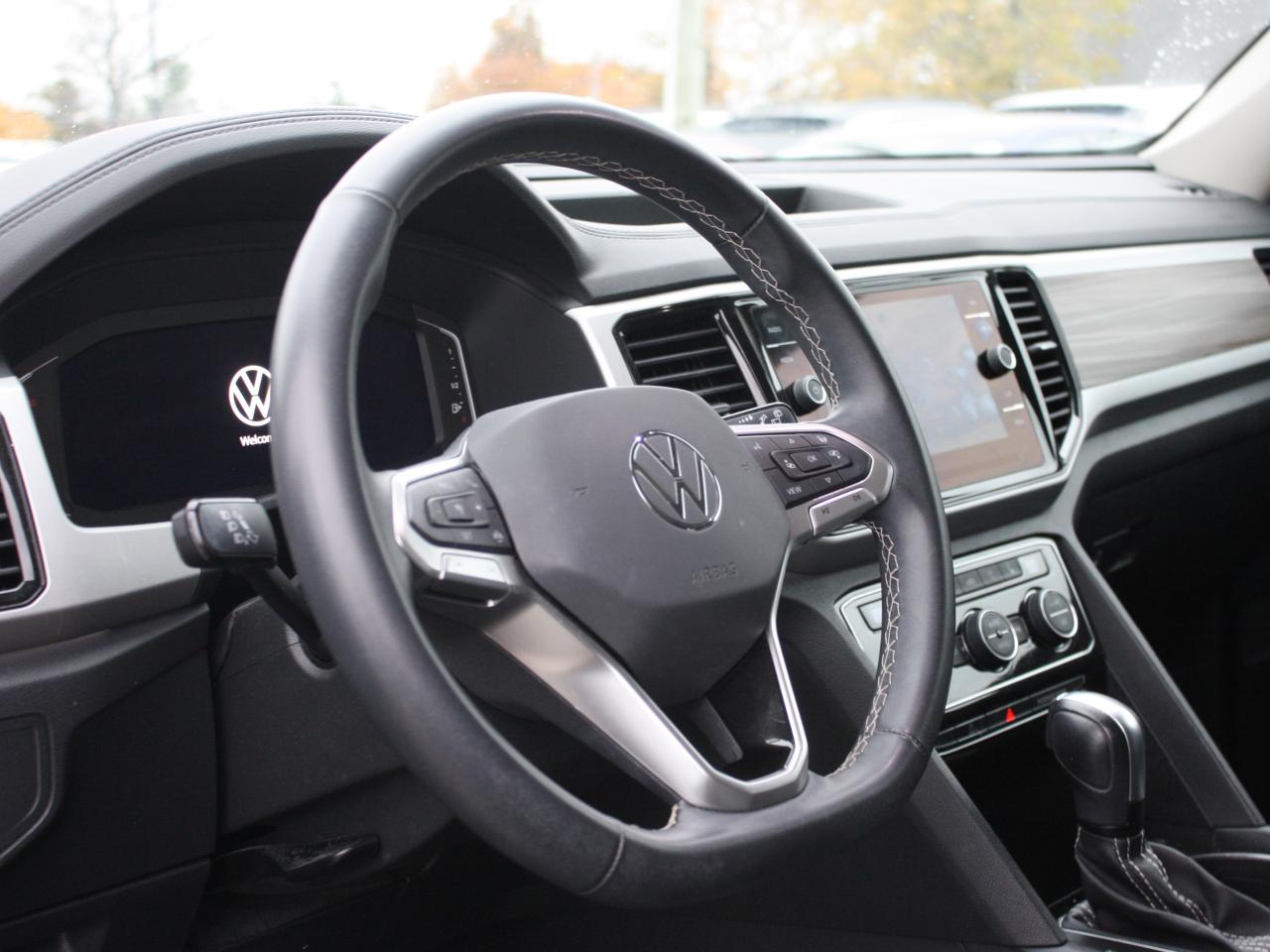 2022 Volkswagen Atlas Highline /4MOTION / Leather / Heated Seats /Sunrf Photo