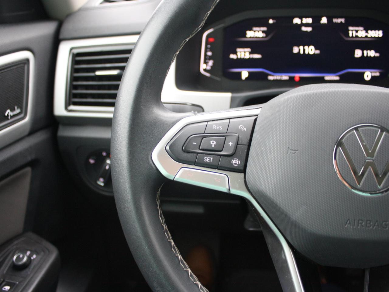 2022 Volkswagen Atlas Highline /4MOTION / Leather / Heated Seats /Sunrf Photo