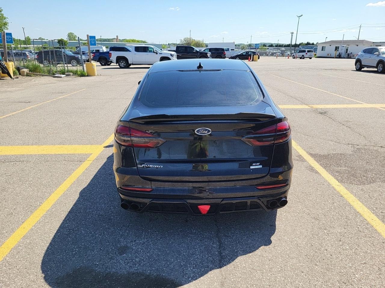 2019 Ford Fusion SE FWD Photo