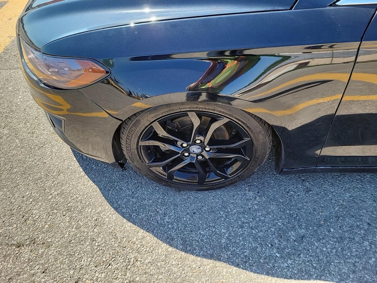 2019 Ford Fusion SE FWD Photo