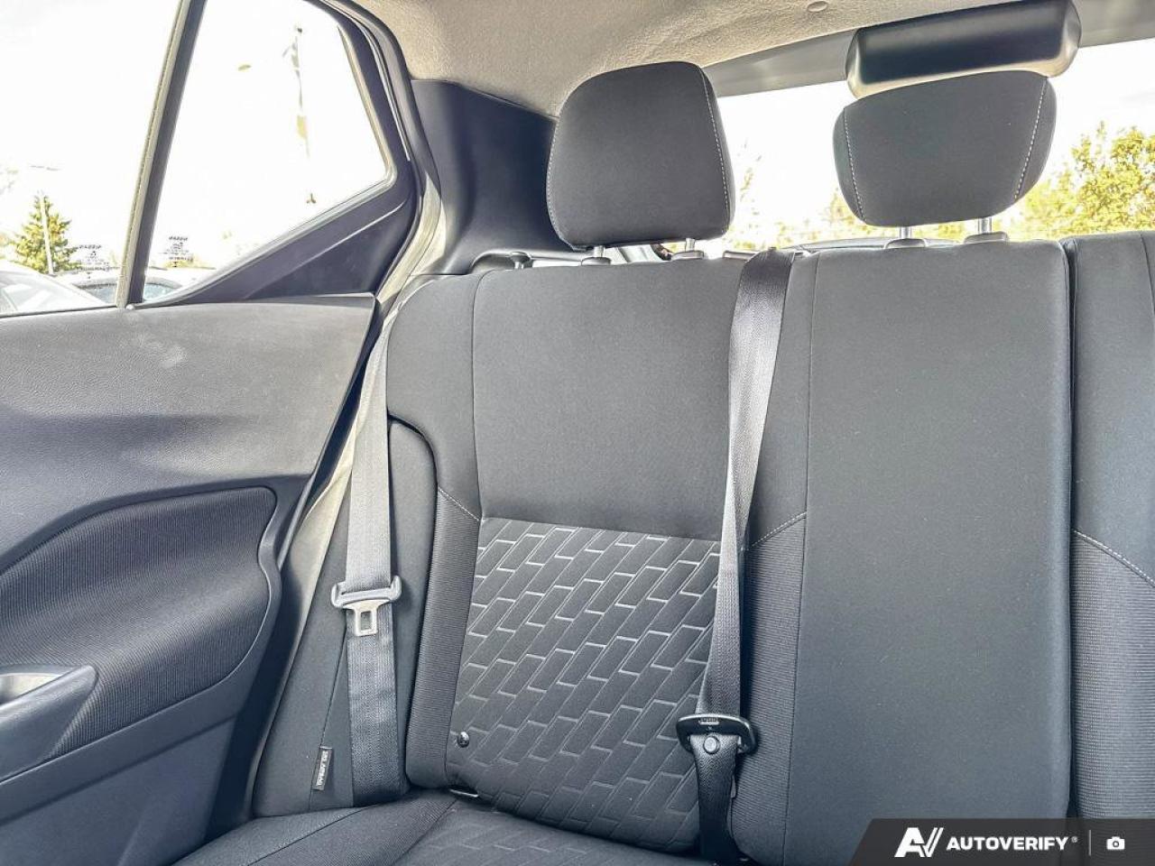 2023 Nissan Kicks SV Photo