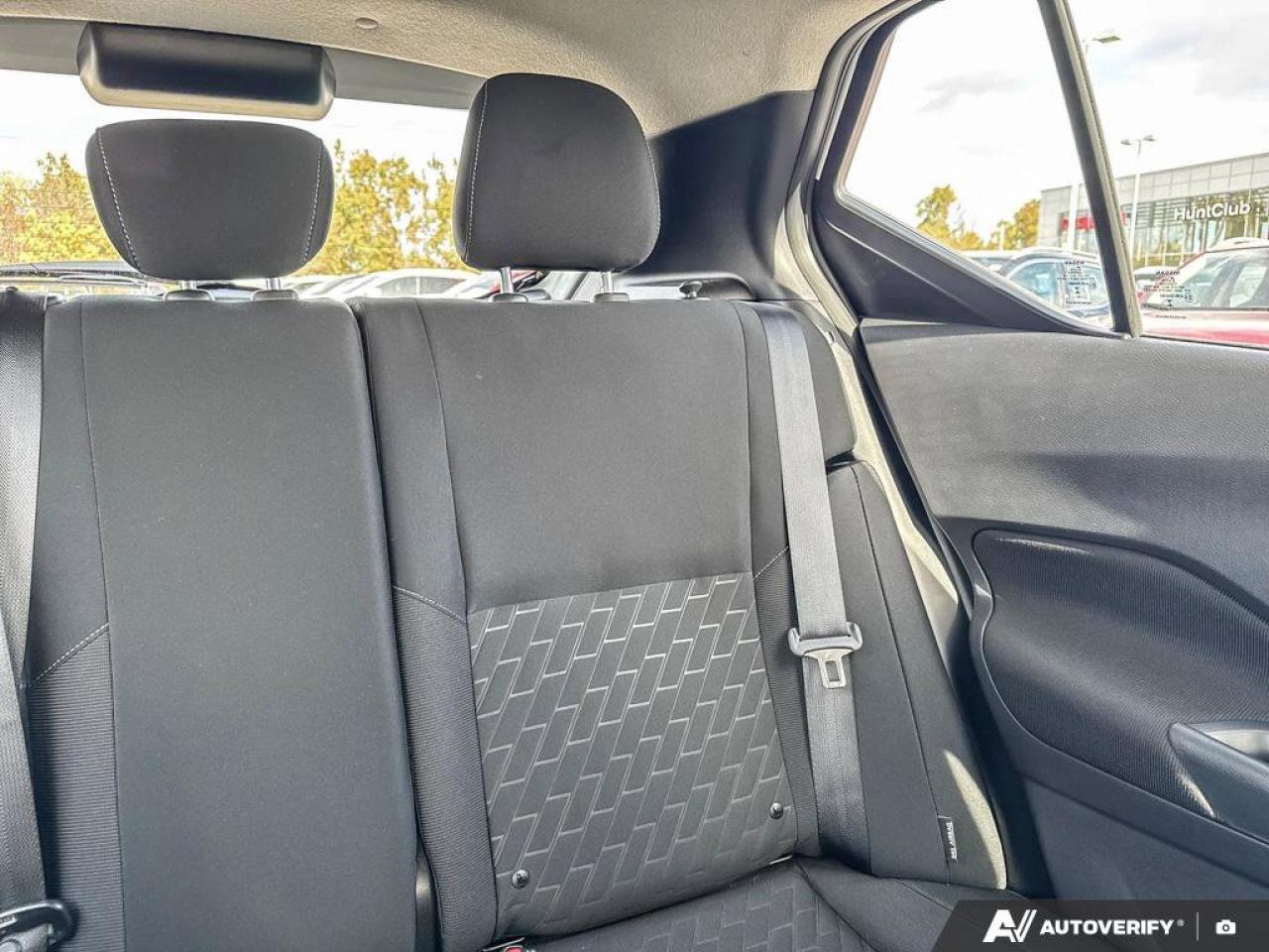 2023 Nissan Kicks SV Photo