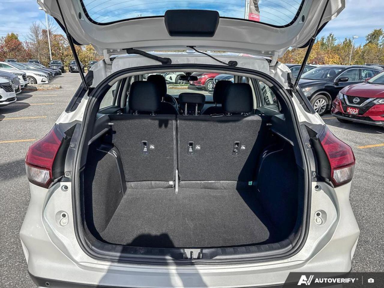 2023 Nissan Kicks SV Photo