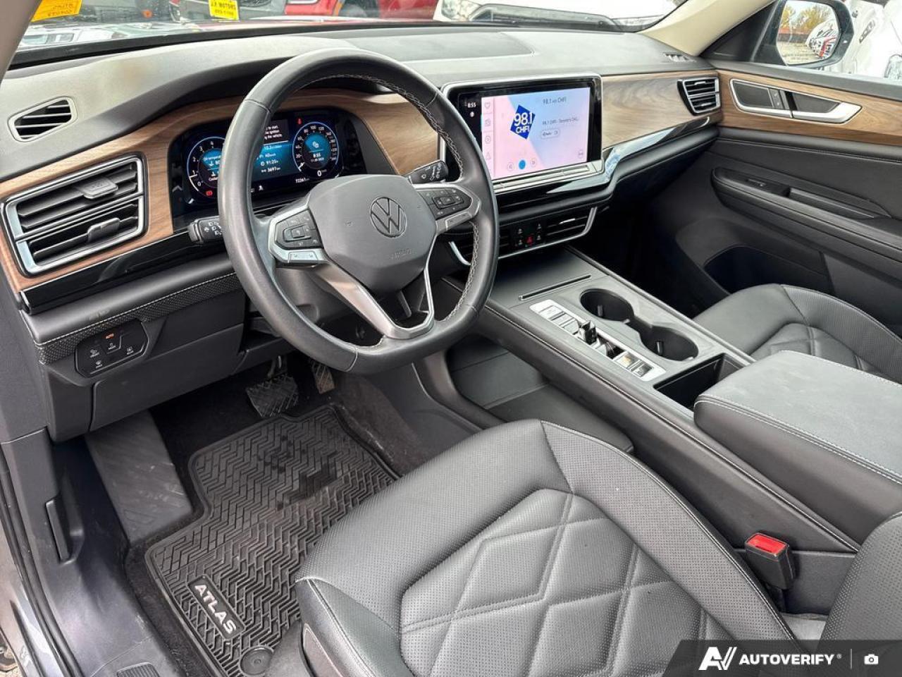 2024 Volkswagen Atlas 2.0 TSI Comfortline BACKUP CAM   BLUETOOTH   HTD & Photo