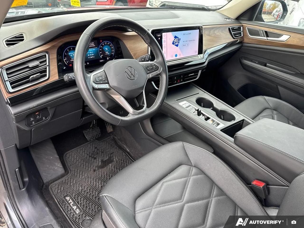 2024 Volkswagen Atlas 2.0 TSI Comfortline BACKUP CAM   BLUETOOTH   HTD & Photo