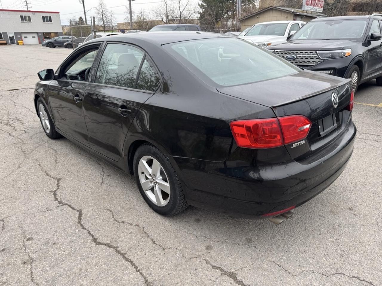 2013 Volkswagen Jetta Sedan Jetta Sedan 4dr Man Base Photo