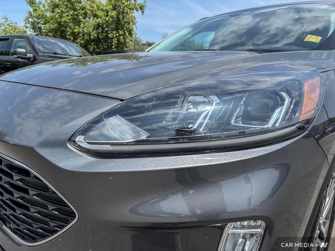 2021 Ford Escape SEL BACKUP CAM   BLUETOOTH   HTD SEATS   KEYLESS E Photo