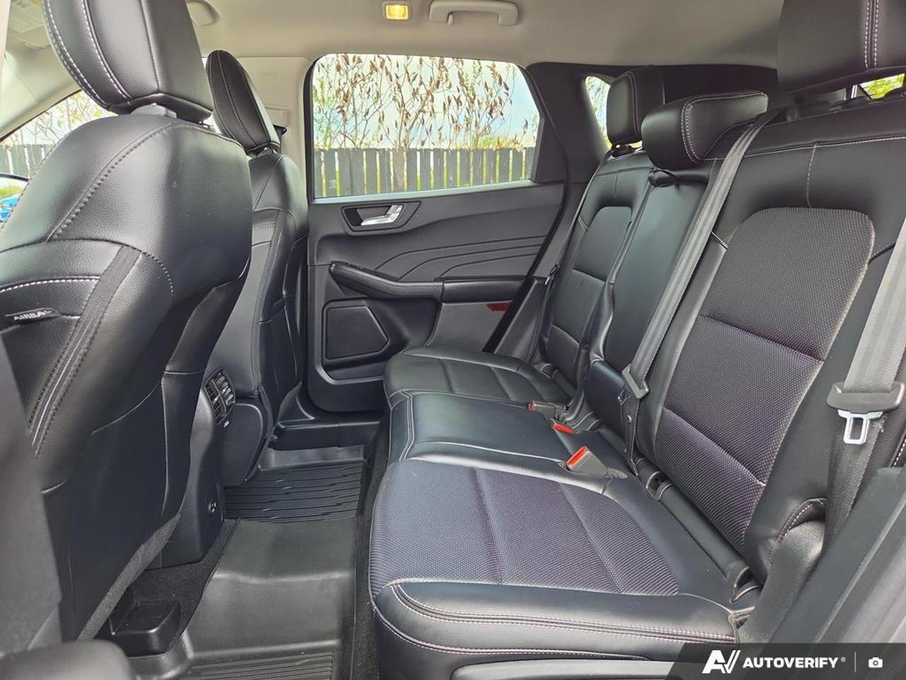 2021 Ford Escape SEL BACKUP CAM   BLUETOOTH   HTD SEATS   KEYLESS E Photo