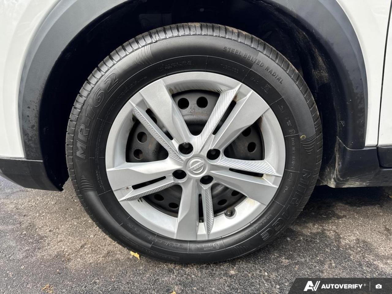 2020 Nissan Kicks S BACKUP CAM   BLUETOOTH   KEYLESS ENTRY   LANE AS Photo