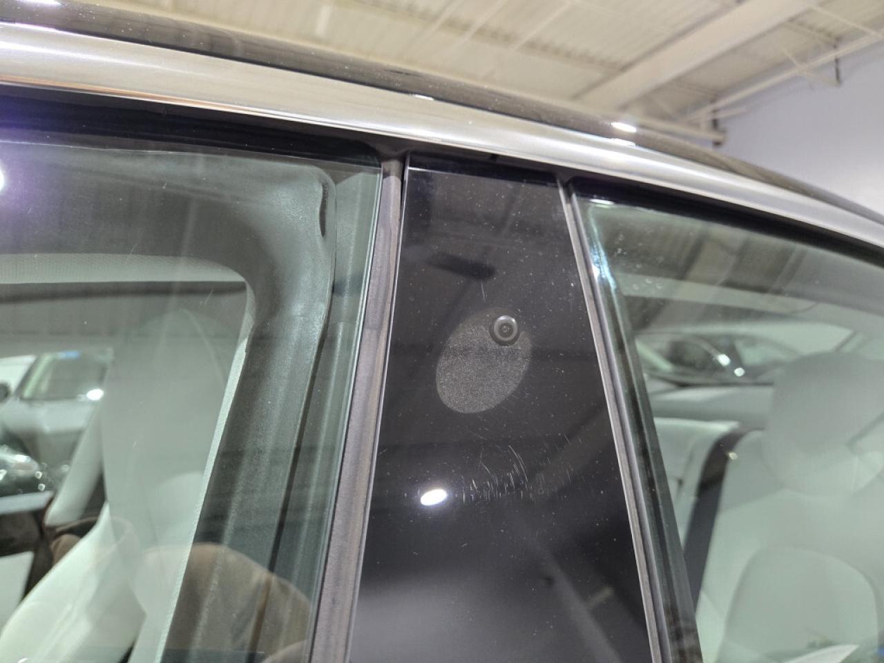 2020 Tesla Model 3 Standard Plus One Owner No Accidents Rear Spoiler Photo