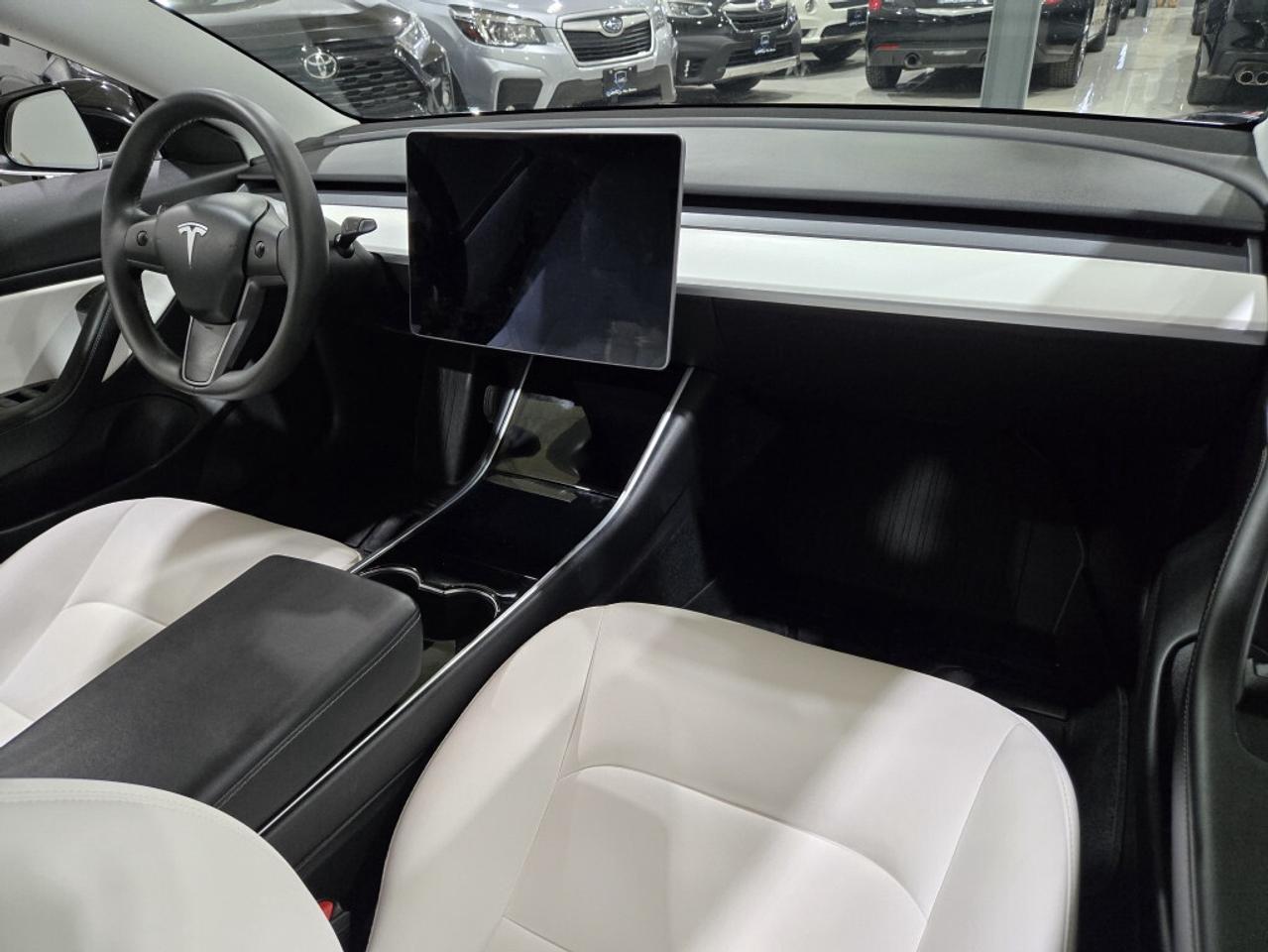 2020 Tesla Model 3 Standard Plus One Owner No Accidents Rear Spoiler Photo