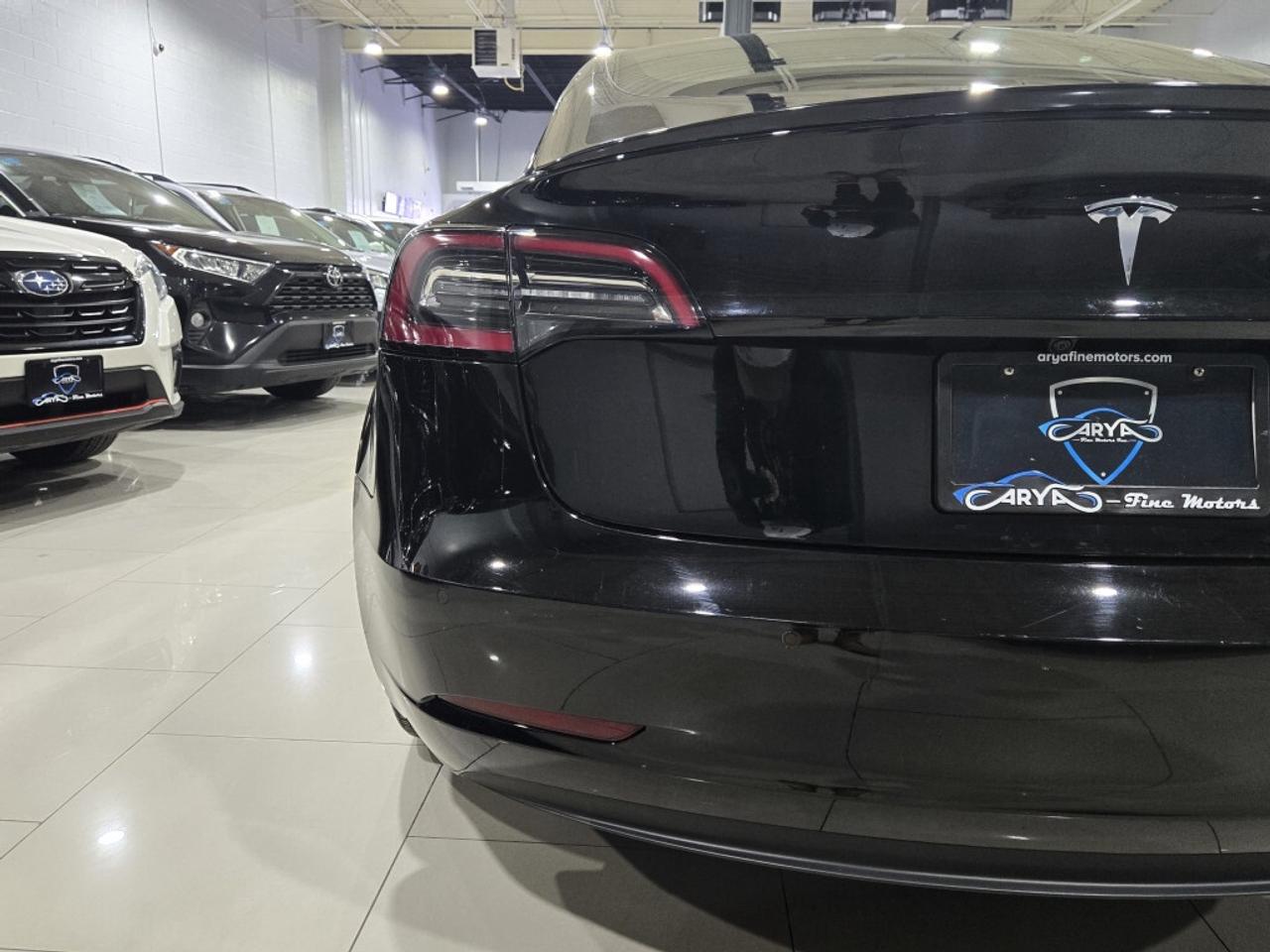 2020 Tesla Model 3 Standard Plus One Owner No Accidents Rear Spoiler Photo