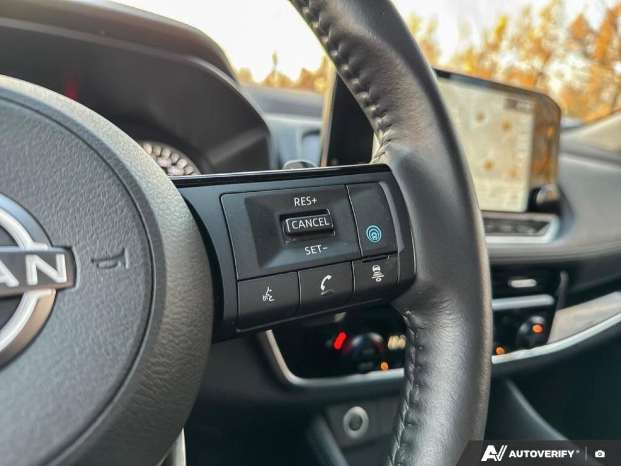 2023 Nissan Rogue SL Photo