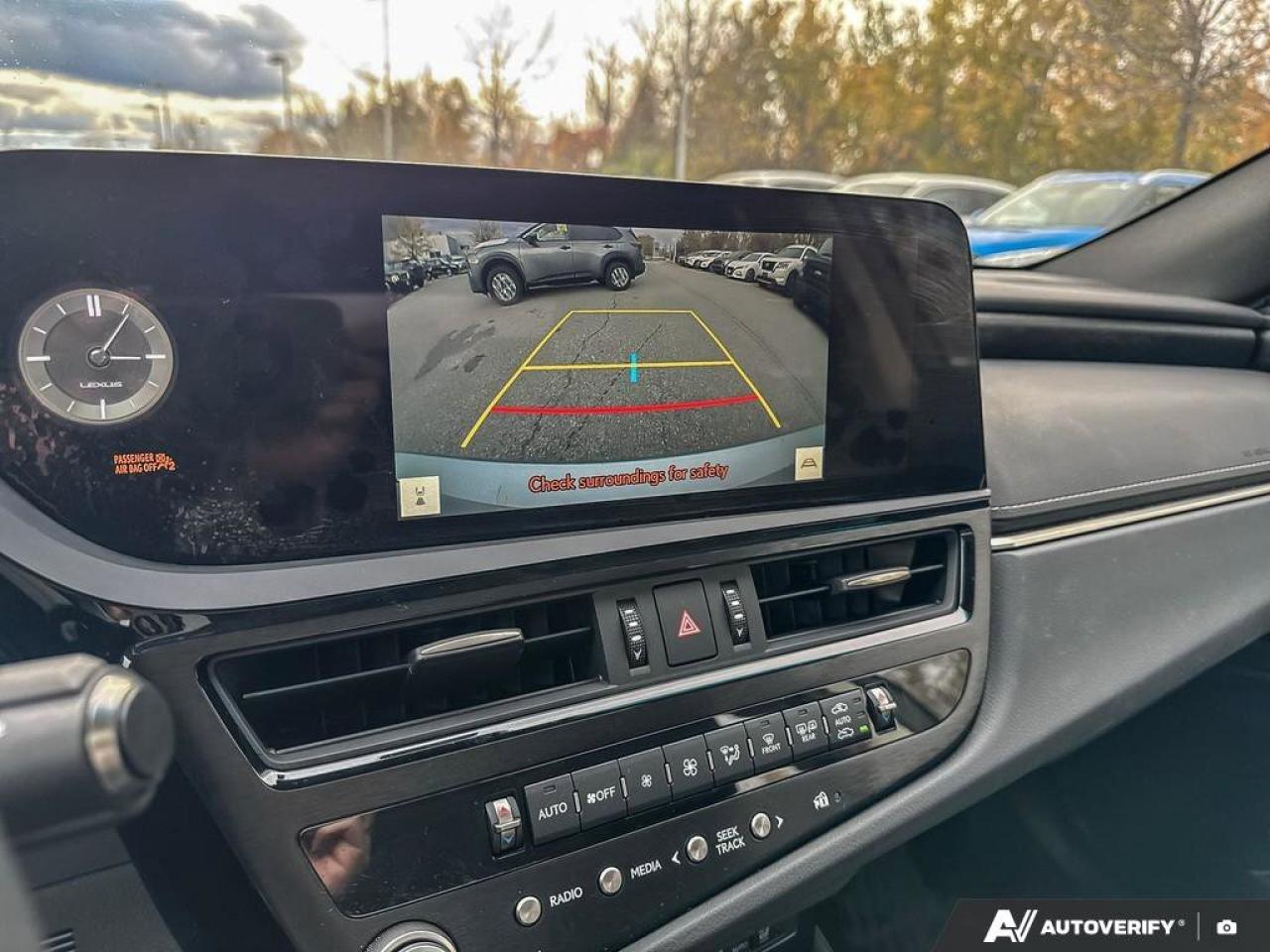 2023 Lexus ES ES 350 Photo