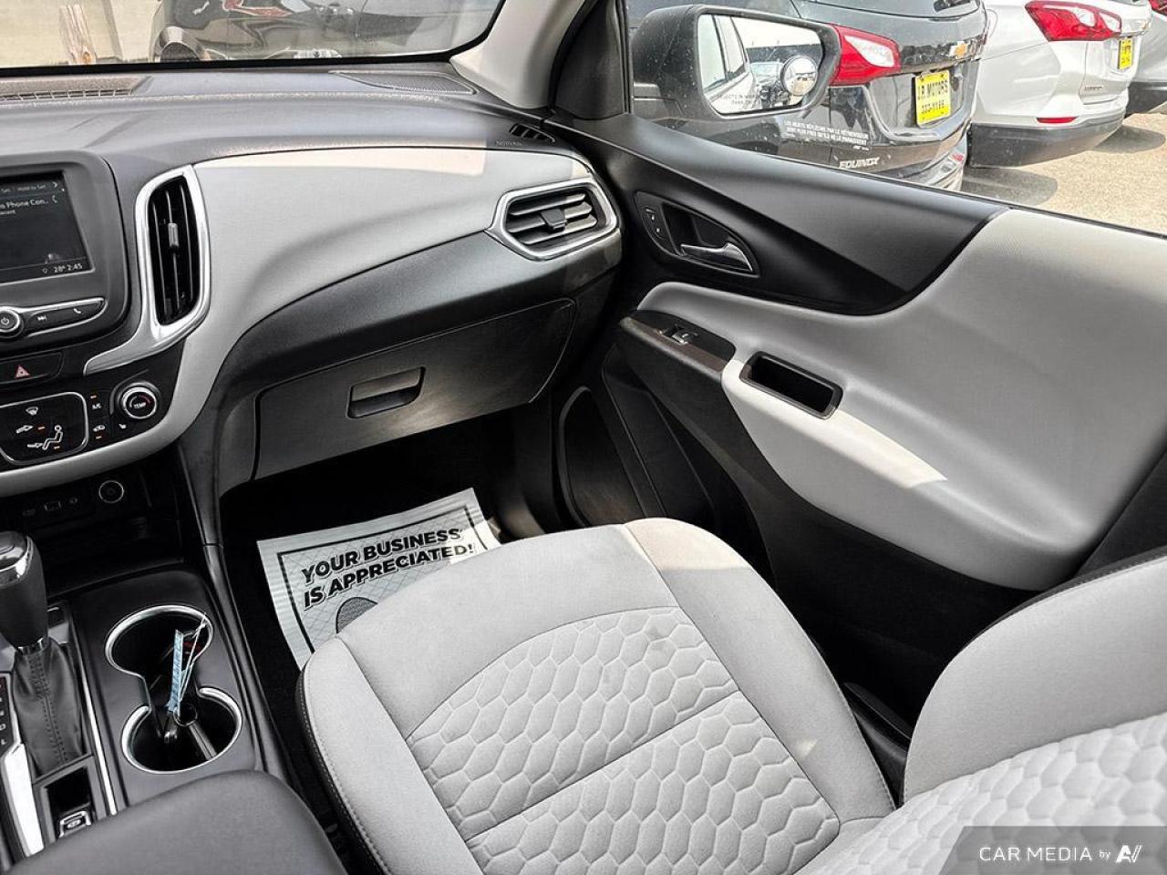 2019 Chevrolet Equinox LS BACKUP CAM   BLUETOOTH   HTD SEATS   KEYLESS EN Photo