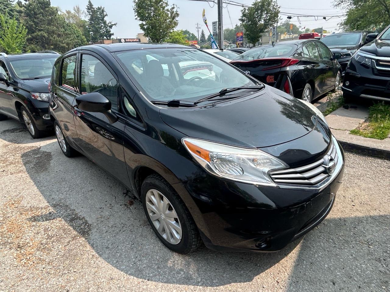2015 Nissan Versa Note 5dr HB Man 1.6 S Photo2